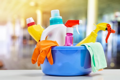 Carpet cleaning team preparing a Shoreditch property for professional floor care
